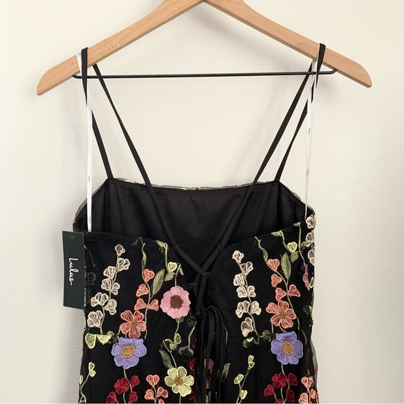 Lulus Large NEW 3D Floral Embroidered Lace Up Midi Cami Dress Black - Picture 4 of 9